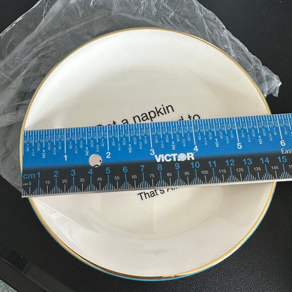 Set of 4 Brand New 6” Dessert Funny Quote Plates - Holiday, New Home Gift - Picture 4 of 4